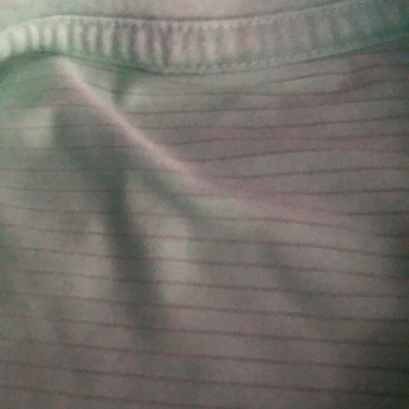 Bnwot green workout top j2 - Picture 3 of 6